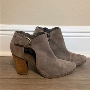 Franco Fortini Taupe Ankle Booties